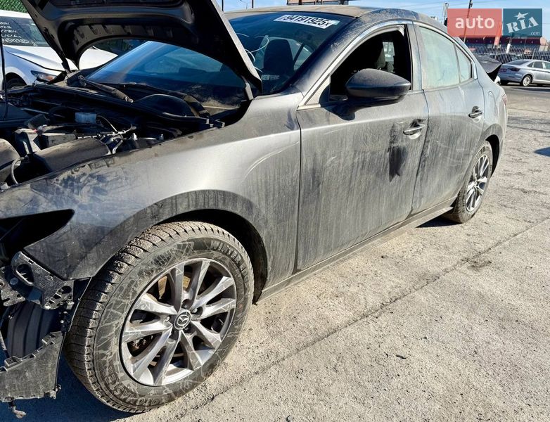 Седан Mazda 3 2021 в Києві