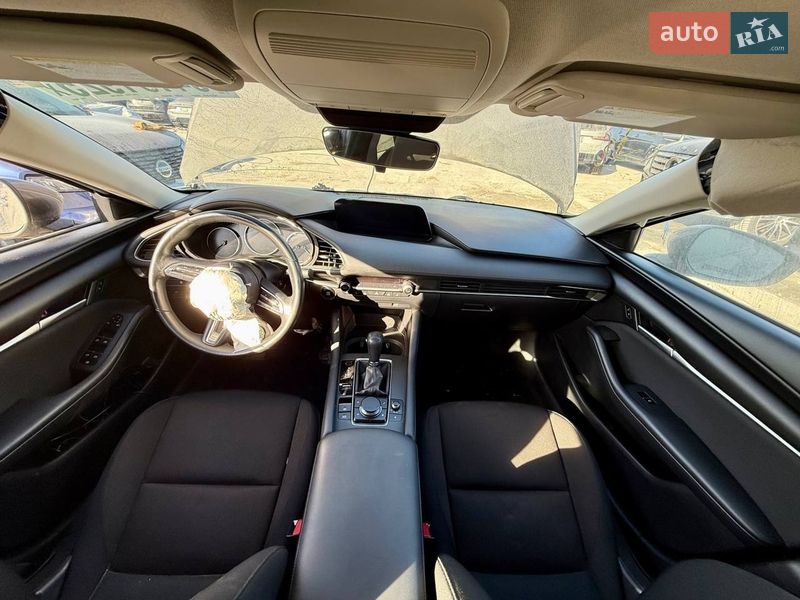 Седан Mazda 3 2021 в Києві
