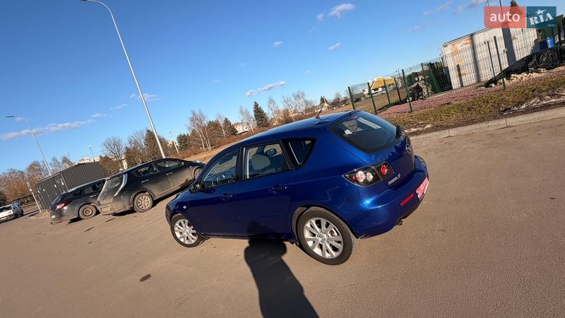 Седан Mazda 3 2009 в Луцке