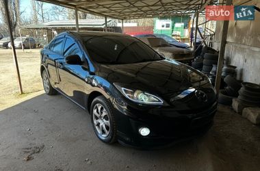 Седан Mazda 3 2013 в Миколаєві