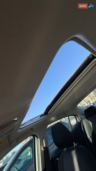 Седан Mazda 3 2015 в Днепре