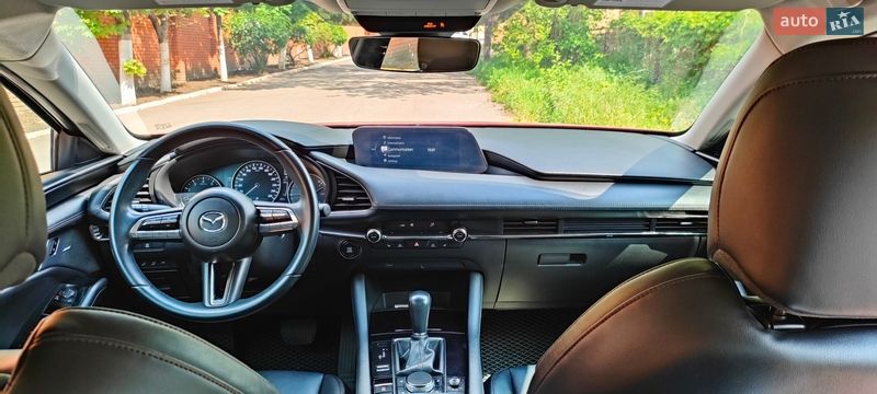 Седан Mazda 3 2019 в Кривом Роге
