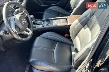 Седан Mazda 3 2018 в Днепре