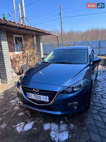 Седан Mazda 3 2015 в Полтаве