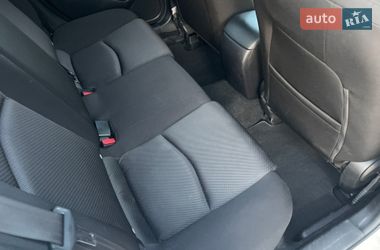 Седан Mazda 3 2017 в Киеве