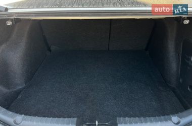Седан Mazda 3 2017 в Ивано-Франковске