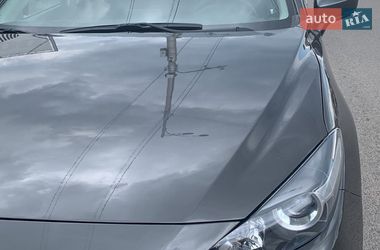Седан Mazda 3 2017 в Киеве