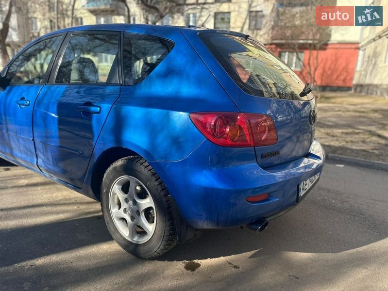 Хетчбек Mazda 3 2004 в Покрові