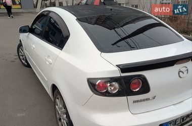 Седан Mazda 3 2009 в Днепре