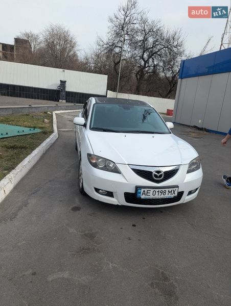 Седан Mazda 3 2009 в Днепре