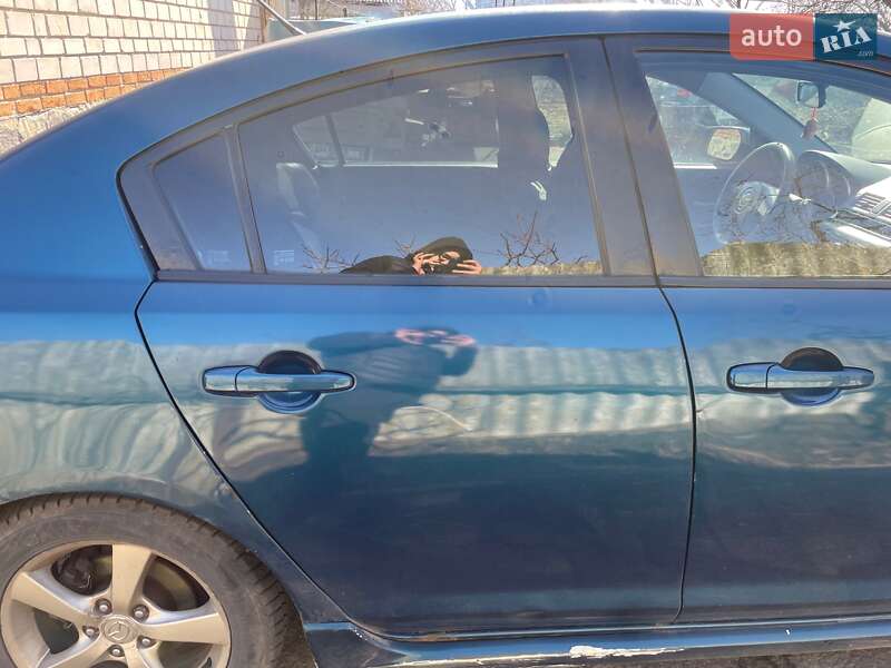 Седан Mazda 3 2007 в Пирятине