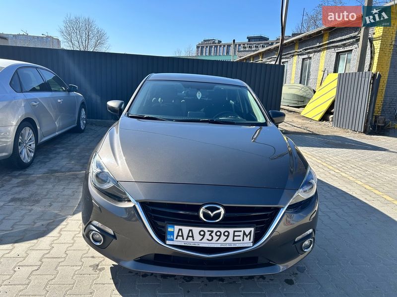Седан Mazda 3 2014 в Києві