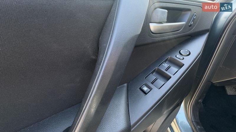 Седан Mazda 3 2011 в Новомосковске