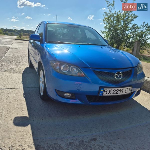 Седан Mazda 3 2005 в Южноукраїнську