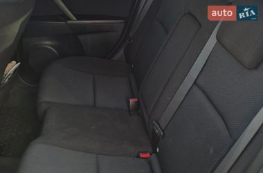 Хэтчбек Mazda 3 2011 в Днепре