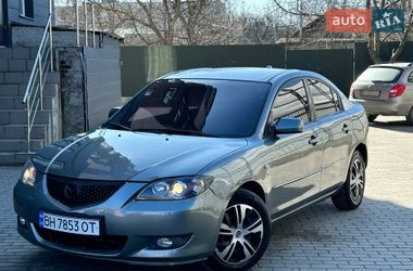 Седан Mazda 3 2004 в Полонном