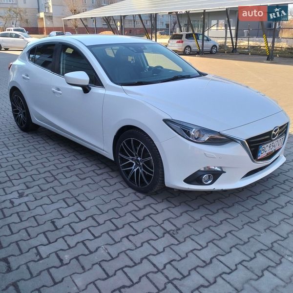 Хэтчбек Mazda 3 2014 в Шептицькому