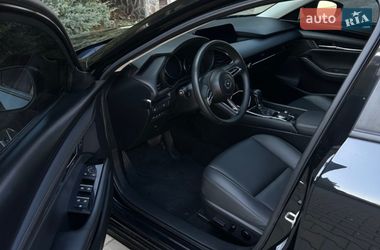 Седан Mazda 3 2023 в Одессе