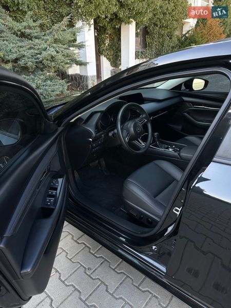 Седан Mazda 3 2023 в Одессе