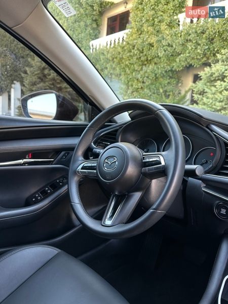 Седан Mazda 3 2023 в Одессе