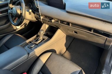 Седан Mazda 3 2021 в Ивано-Франковске