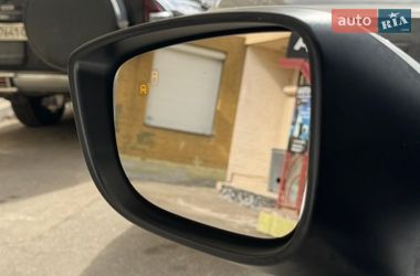 Хэтчбек Mazda 3 2018 в Киеве