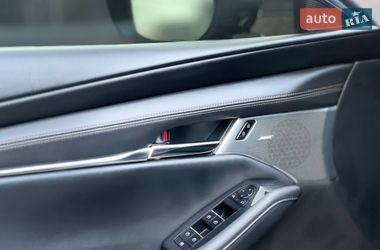 Хэтчбек Mazda 3 2019 в Николаеве