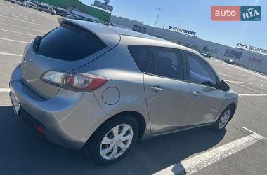 Хэтчбек Mazda 3 2010 в Одессе
