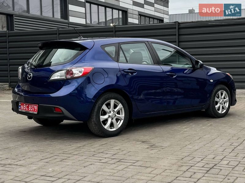 Хетчбек Mazda 3 2010 в Черкасах фото 26 Хетчбек Mazda 3 2010 в Черкасах