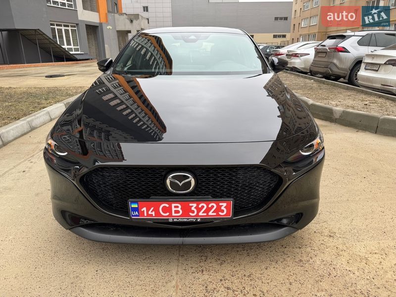 Хэтчбек Mazda 3 2021 в Киеве
