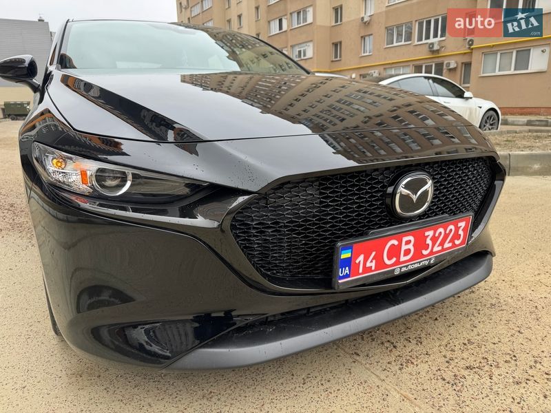 Хэтчбек Mazda 3 2021 в Киеве