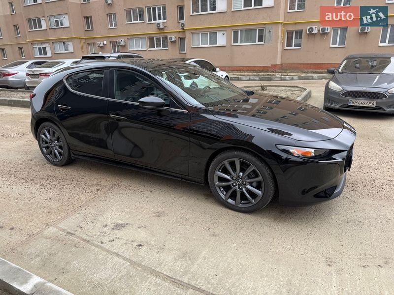 Хэтчбек Mazda 3 2021 в Киеве