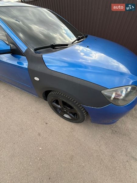 Хэтчбек Mazda 3 2004 в Фастове