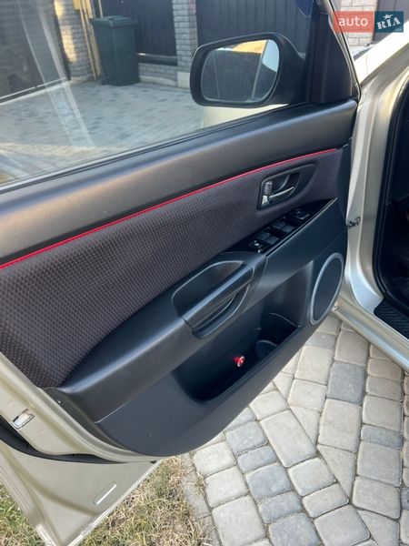 Седан Mazda 3 2008 в Луцке