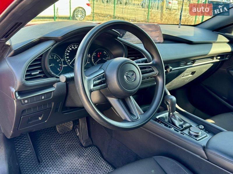 Хэтчбек Mazda 3 2019 в Киеве