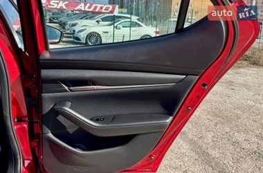 Хэтчбек Mazda 3 2019 в Киеве