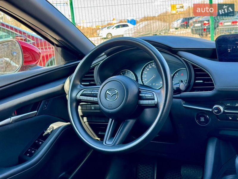 Хэтчбек Mazda 3 2019 в Киеве