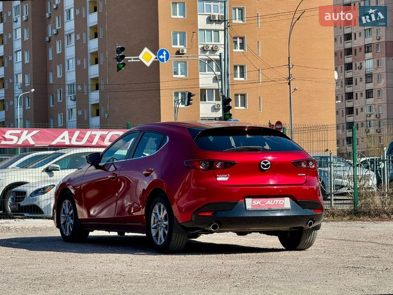 Хэтчбек Mazda 3 2019 в Киеве