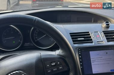 Седан Mazda 3 2011 в Днепре