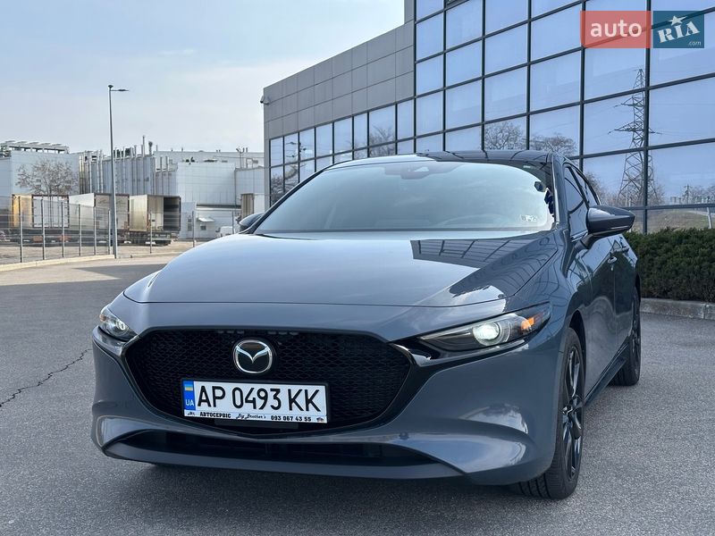 Хэтчбек Mazda 3 2022 в Днепре