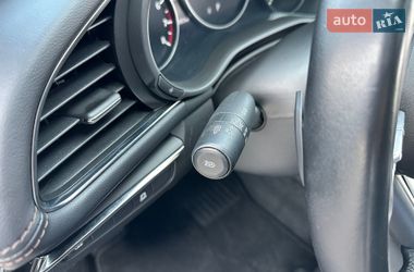 Хэтчбек Mazda 3 2022 в Днепре
