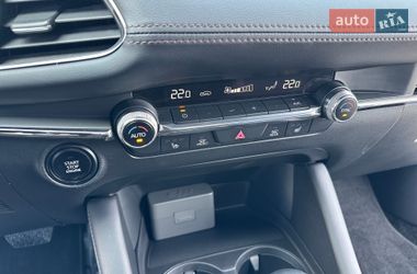 Хэтчбек Mazda 3 2022 в Днепре