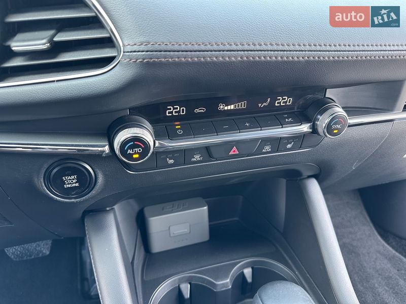 Хэтчбек Mazda 3 2022 в Днепре