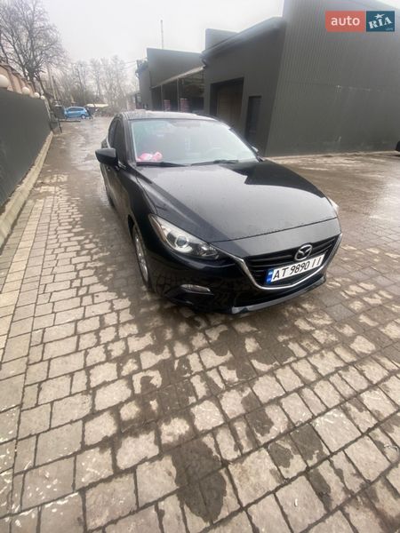 Седан Mazda 3 2016 в Ивано-Франковске