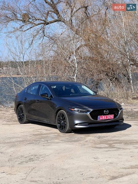 Седан Mazda 3 2021 в Киеве