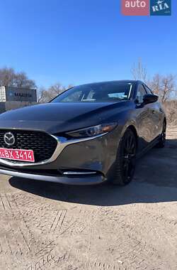 Седан Mazda 3 2021 в Киеве
