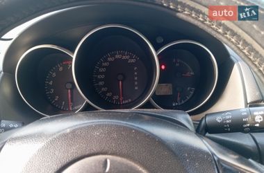 Хэтчбек Mazda 3 2005 в Петропавловской Борщаговке