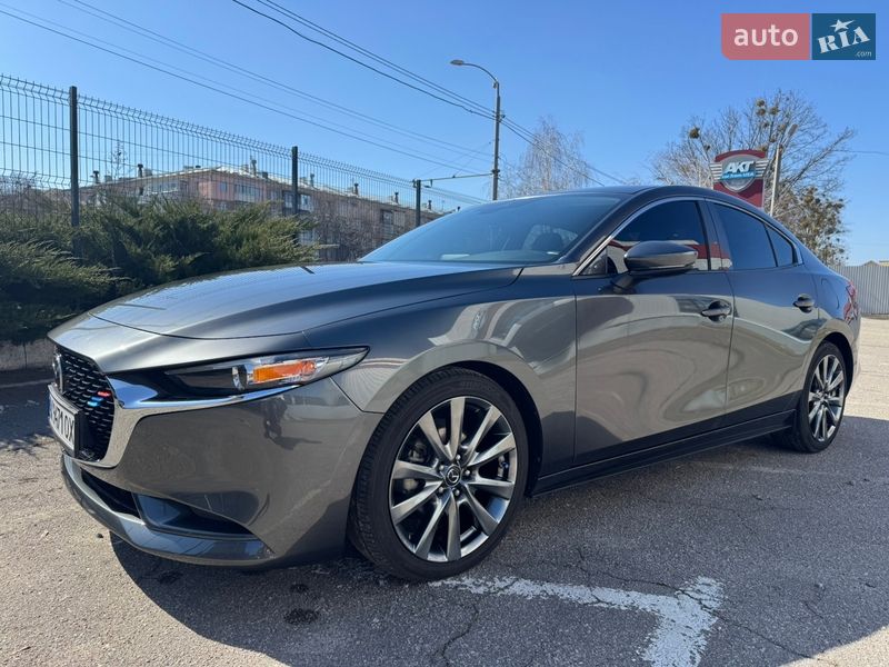 Седан Mazda 3 2019 в Харькове