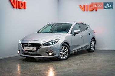Седан Mazda 3 2015 в Києві