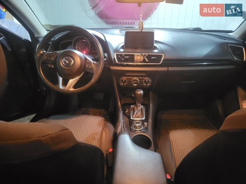Седан Mazda 3 2015 в Краснограде фото 5 Седан Mazda 3 2015 в Краснограде